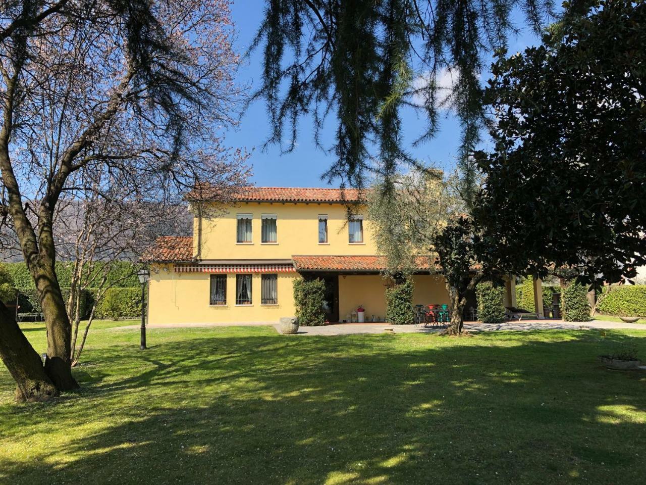 Le Tre Querce B&B Romano D'Ezzelino Екстериор снимка